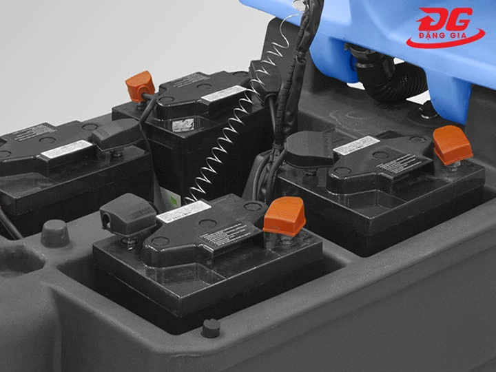 kiểm tra máy chà sàn RM50B