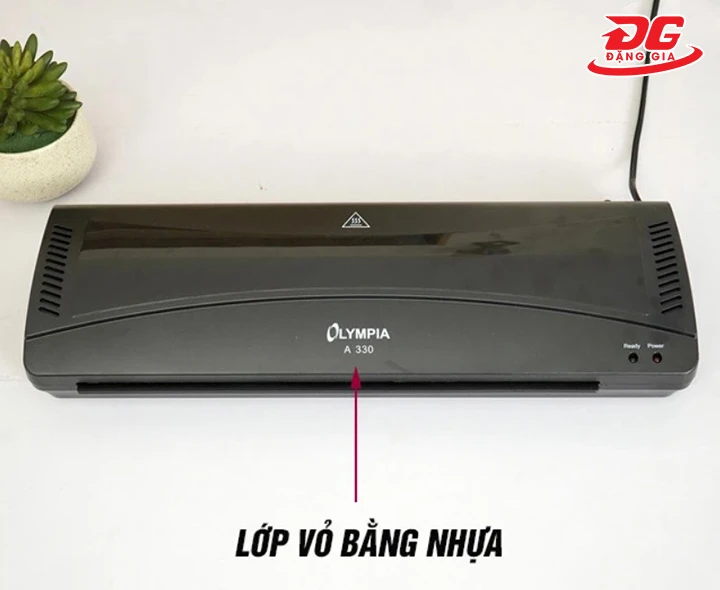 lớp vỏ của máy ép plastic