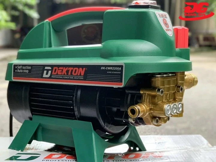 Máy rửa xe Dekton 2200W DK-CWR2200A