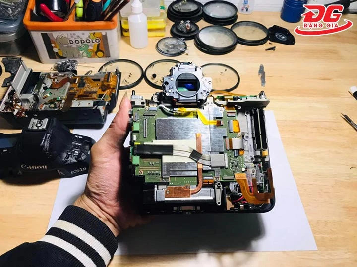 Sửa máy ảnh Hà Nội Minh Cường