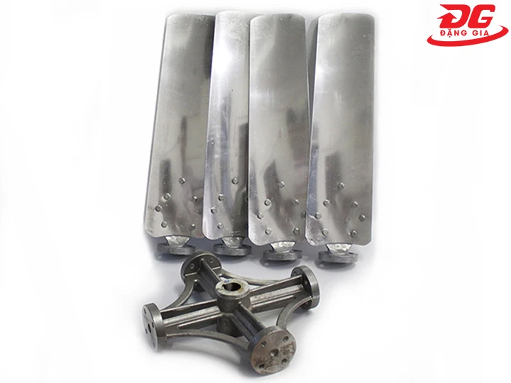 cánh quạt D1700mm làm từ hợp kim