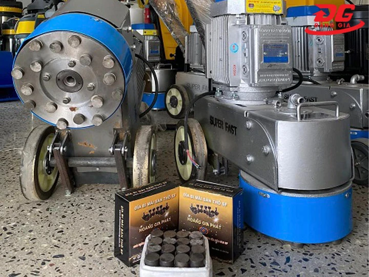 máy mài sàn bê tông SF250 có dây nguồn dài 10-15m