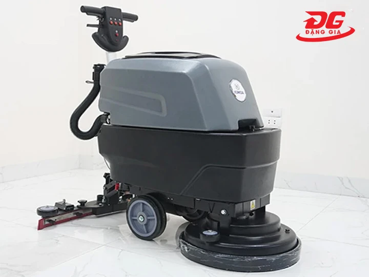 Máy chà sàn liên hợp sử dụng ắc quy