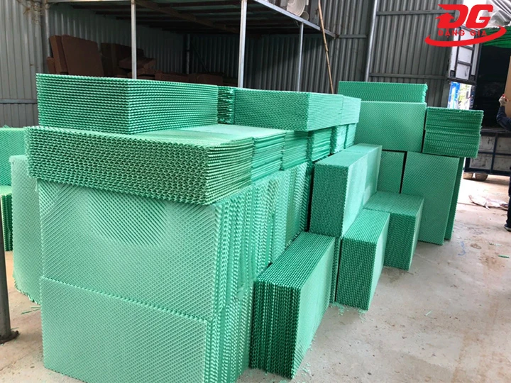 Tấm tản nhiệt PVC H305mm