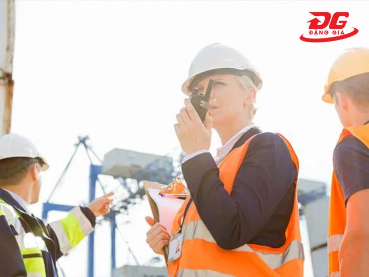 bộ đàm POC kết nối nhanh