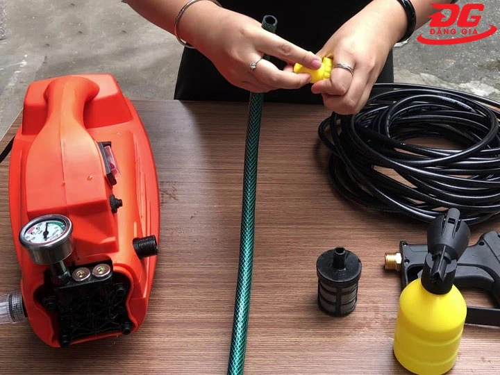 Lắp máy rửa xe Kobe