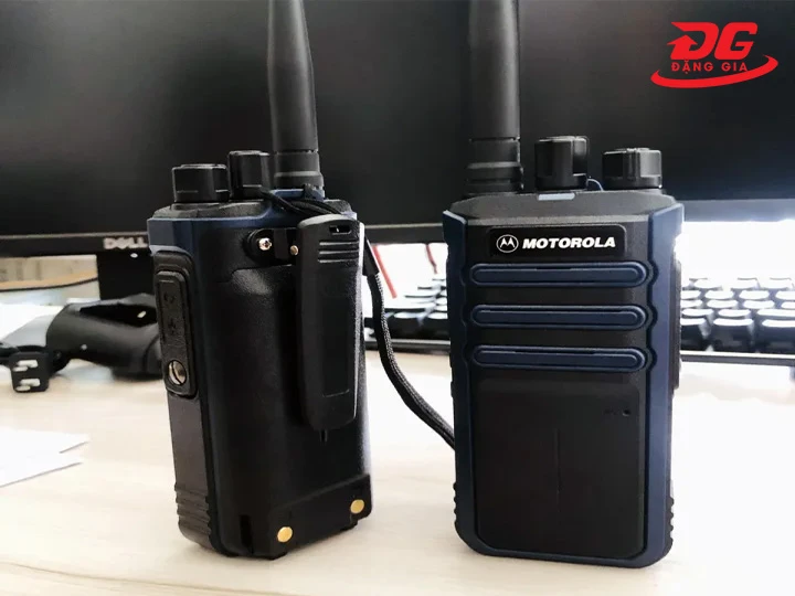 Bộ đàm cảnh sát giao thông Motorola APX-6