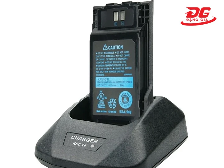 Sạc pin máy đúng cách Máy bộ đàm Kenwood TK-3170