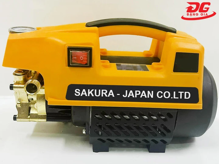 Máy rửa xe Sakura 9070 plus