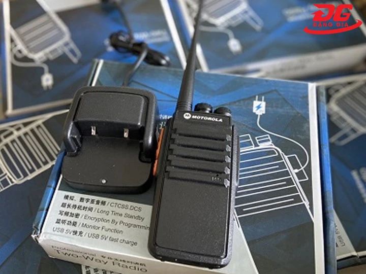 Bộ đàm Motorola GP 588 Thiết kế hiện đại