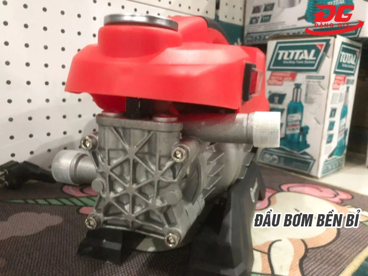 Máy rửa xe Yamasu bền bỉ