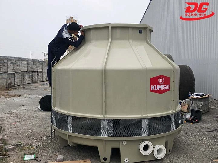 tháp giải nhiệt Kumisai bảo trì nhanh