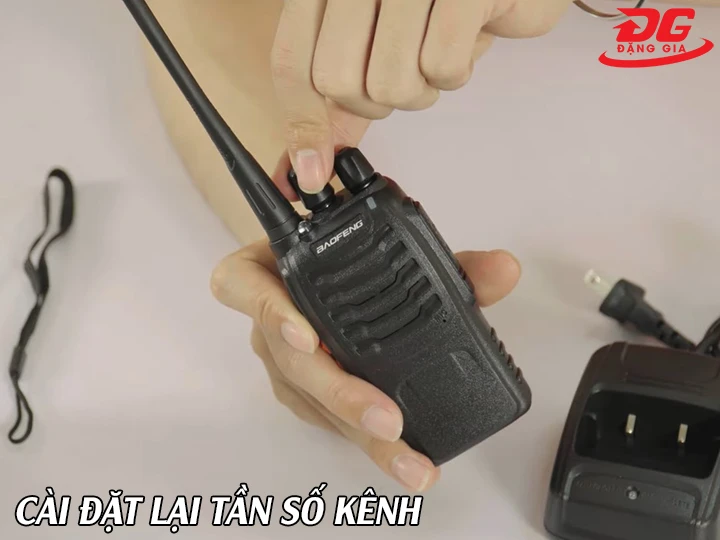 cài đặt lại tần số kênh bộ đàm