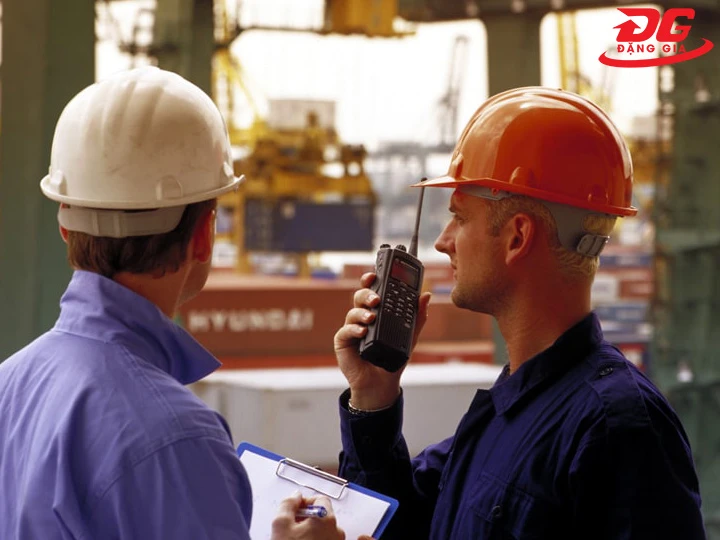 đàm thoại ở khu vực nhiều vật cản