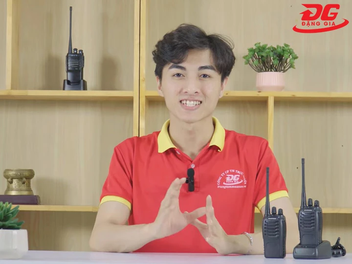 Đặng Gia bán máy bộ đàm chính hãng, bảo hành