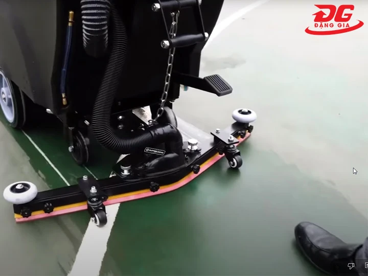 Dùng máy chà sàn liên hợp Supper Clean AS-1050