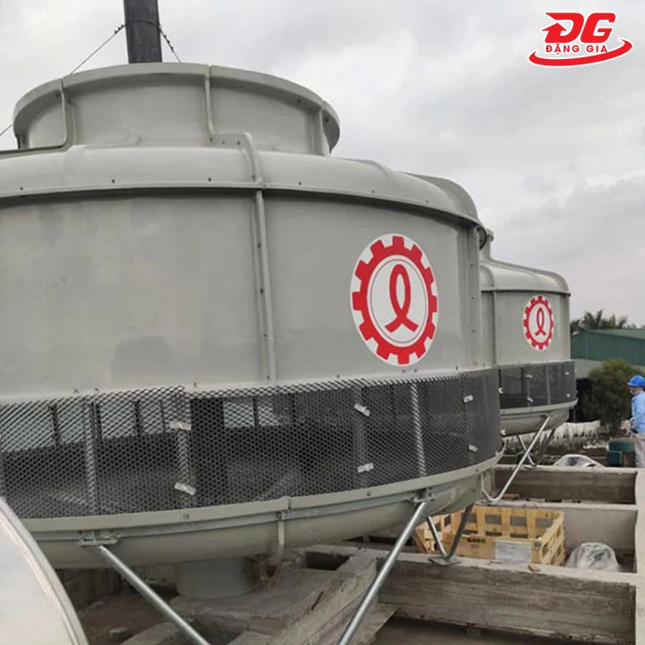 vỏ tháp của tháp giải nhiệt Liang Chi LBC-300RT