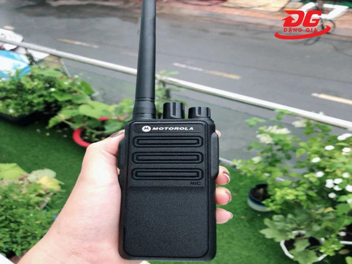 Bộ đàm 10W Motorola Xir-P6630I