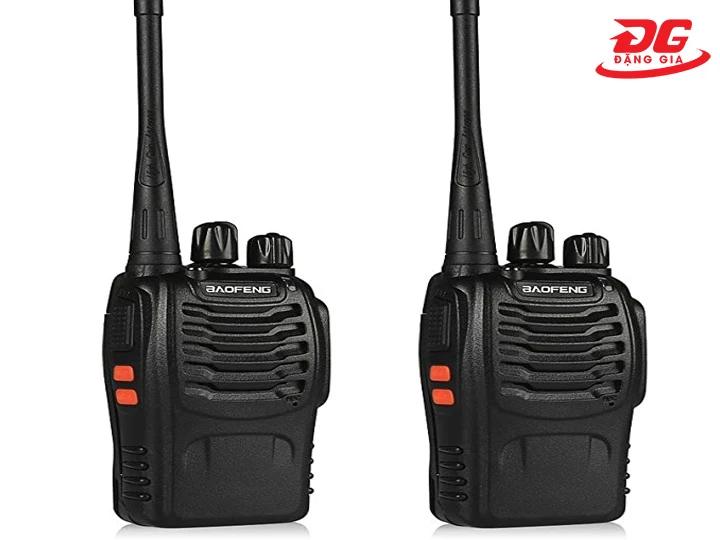 Bộ đàm 2 cái Baofeng BF-888S