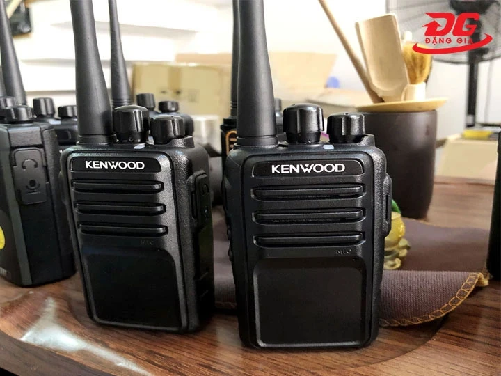 Bộ đàm 2 cái Kenwood TK-3207