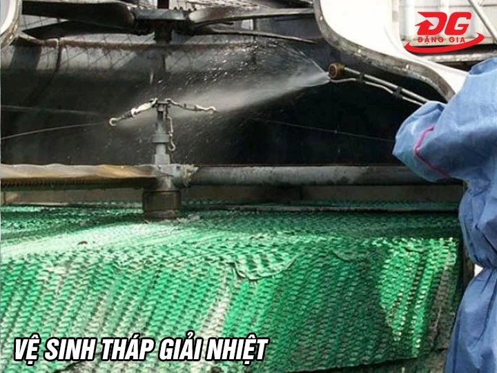 Vệ sinh tháp giải nhiệt