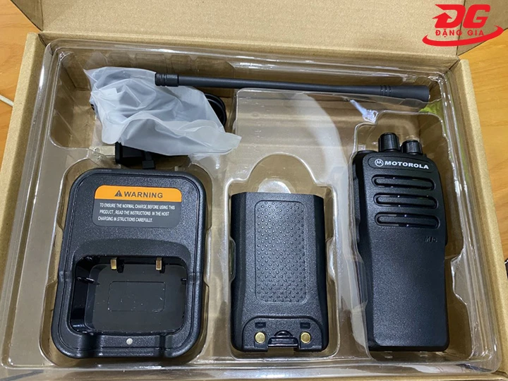 Bộ đàm công suất lớn Motorola Xir-P3988