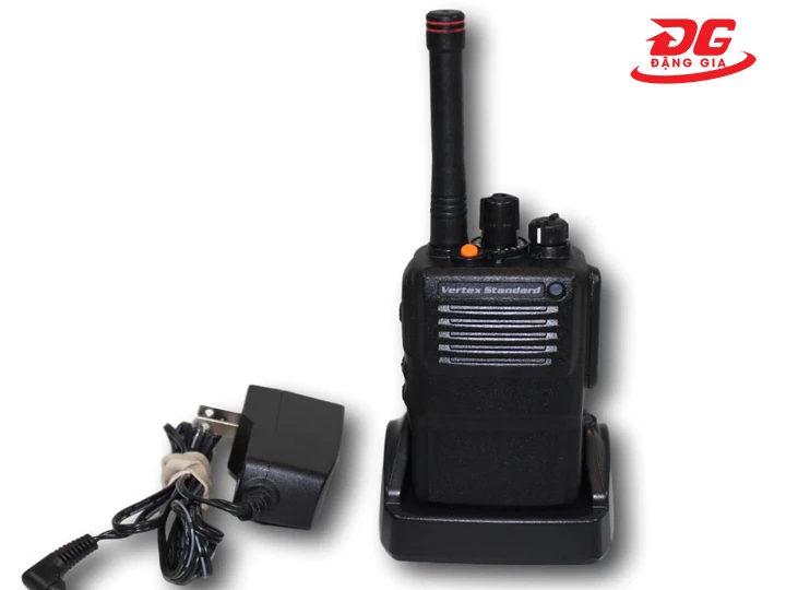  Bộ đàm Vertex Standard VX 821