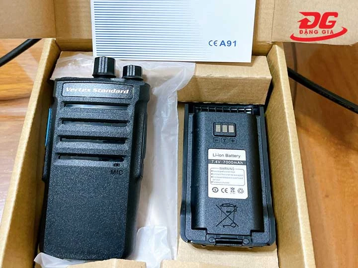 Bộ Đàm Vertex Standard: Công Nghệ Nhật, Sức Mạnh Toàn Cầu