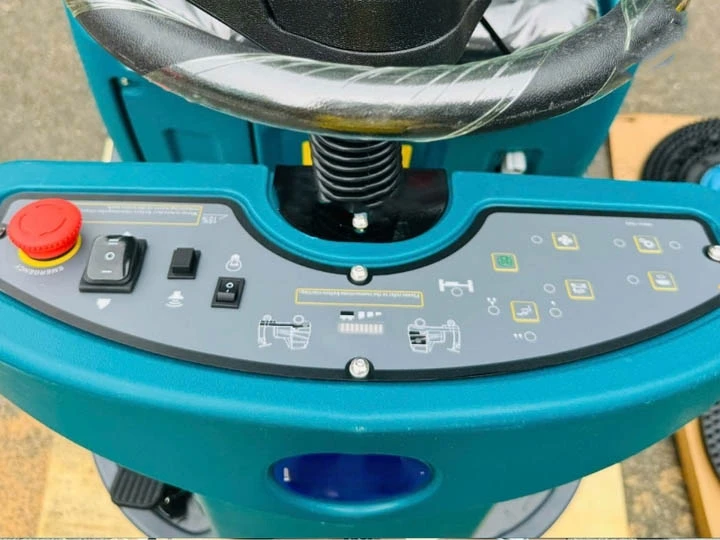 Kumisai KMS D9X dễ điều khiển