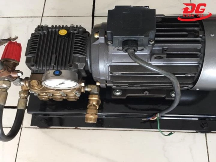 Máy rửa xe cao áp 5HP AR Italy