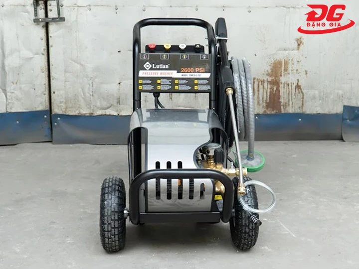 Máy rửa xe Lutian 2600PSI15M26-3.7S2