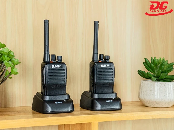 Đặng Gia bán bộ đàm chính hãng