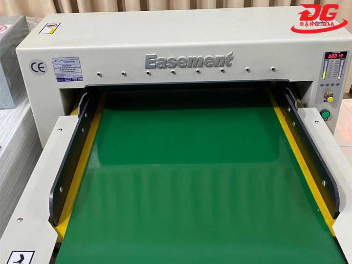 cách xử dụng máy dò kim loại Easement