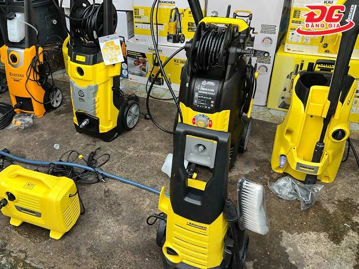 Máy rửa xe Đức