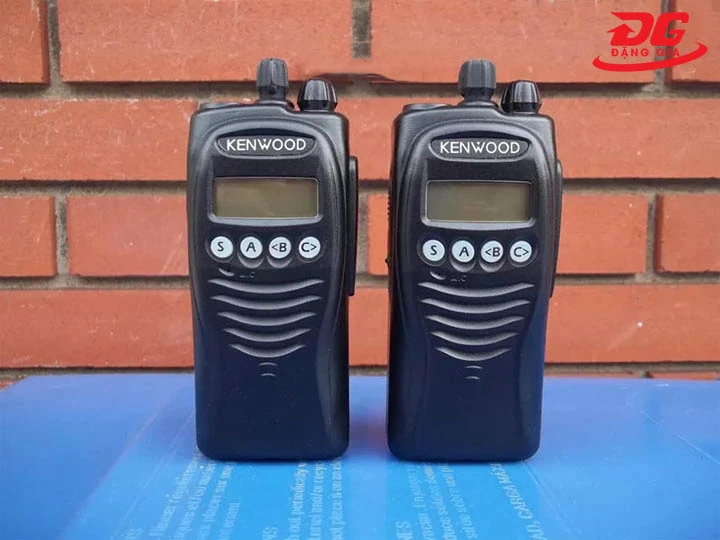 Máy đàm thoại quán cafe Kenwood TK2212