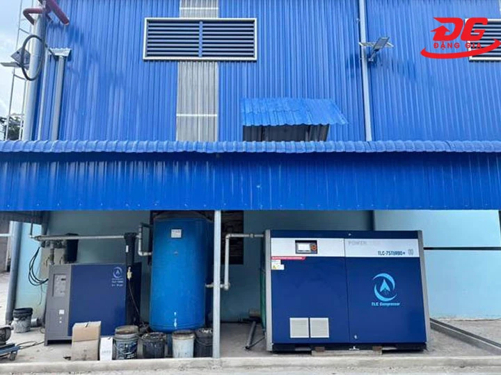 Địa điểm lắp đặt, không gian vận hành