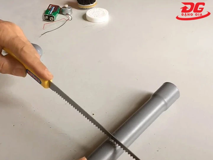 lắp đặt máy đánh giày tự chế