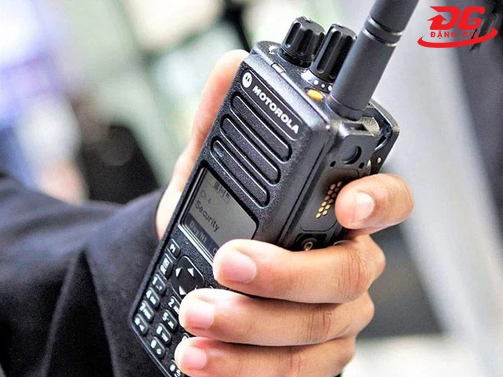 Bộ đàm 4G liên lạc tức thì