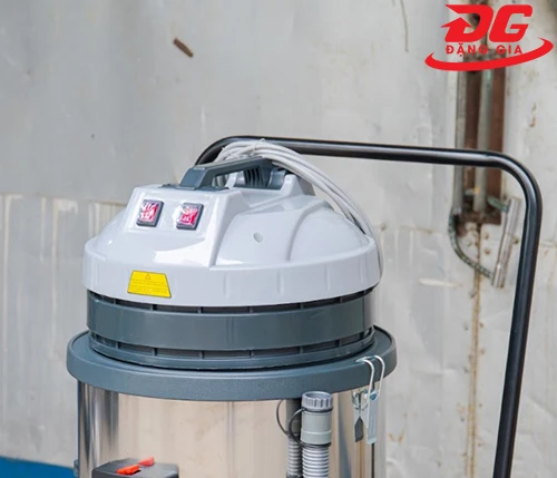 Máy hút bụi công nghiệp DQC - TECH 702H 4