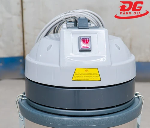 Máy hút bụi DQC - TECH 15H 7