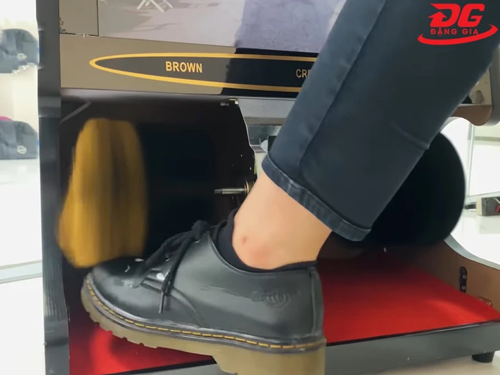 test khả năng làm việc của máy đánh giày Nhật cũ