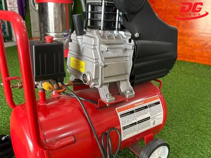 Xả nước bình chứa Máy Nén Khí Wintech