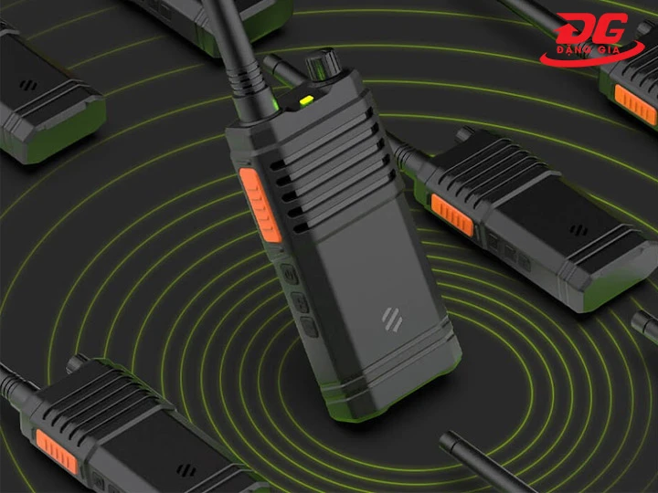 bộ đàm Analog truyền tín hiệu