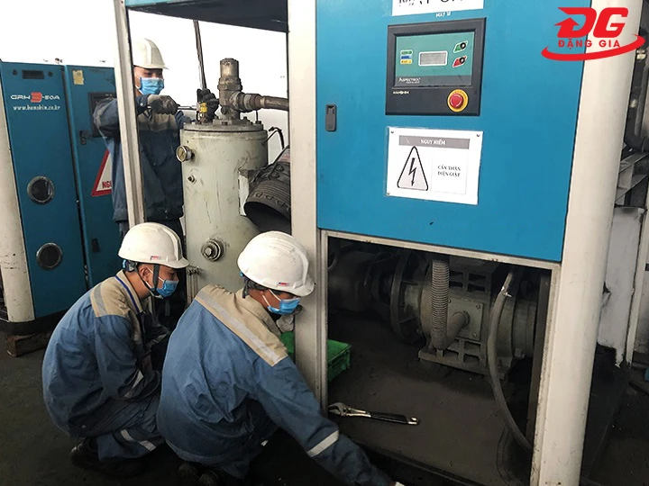 Điều cần tránh khi sử dụng máy nén khí công nghiệp 90kW