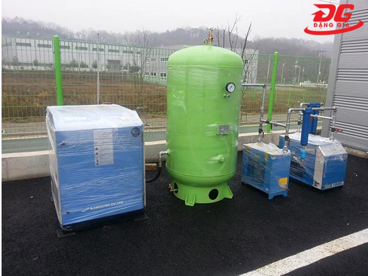 Máy Nén Khí Yujin Công Nghiệp bao nhiêu tiền