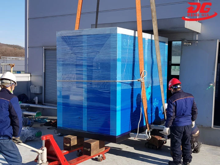 máy nén khí Yujin được thiết kế nhỏ gọn