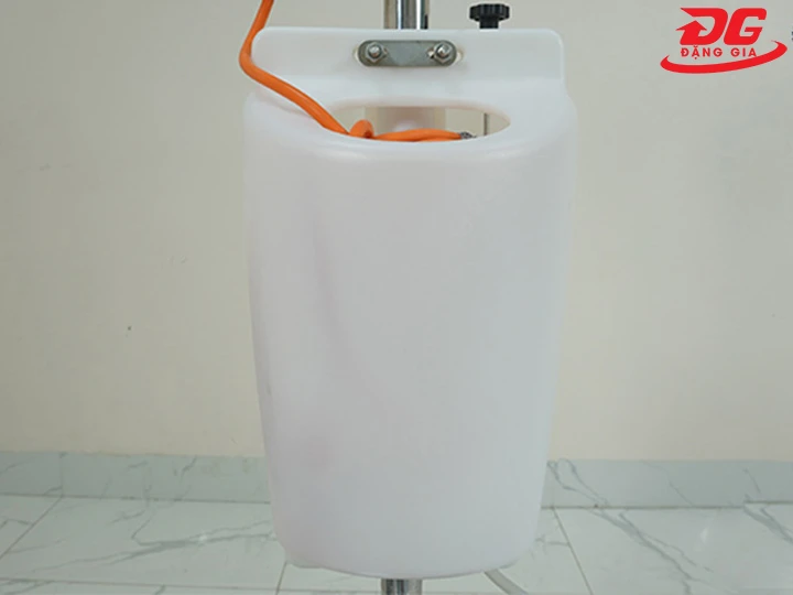 Bình nước máy mài sàn công nghiệp Karva KVG-17E