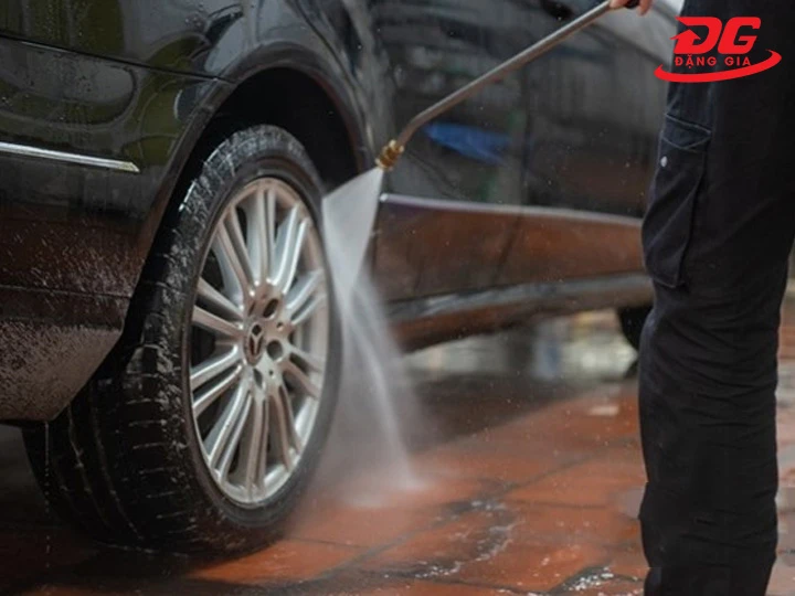 Máy rửa xe 5000W mạnh mẽ