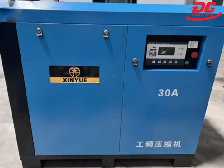 Máy nén khí trục vít cơ Xinyue 30A