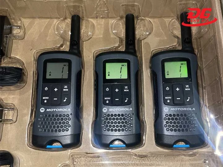 Bộ đàm 3 cái: Mạnh mẽ, Bền bỉ, Hiệu năng ổn định, Bán chạy